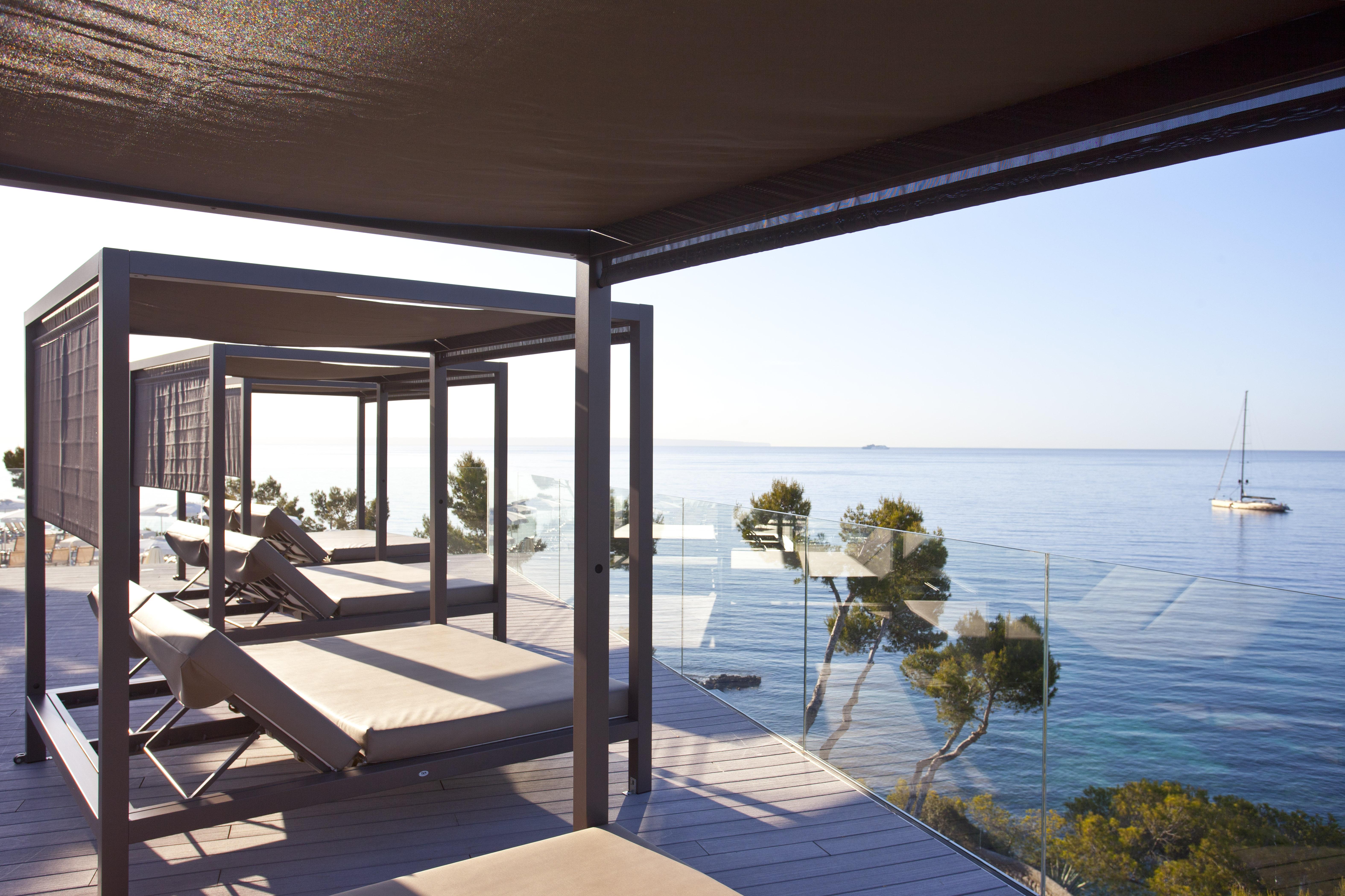 Ponent Mar Aparthotel