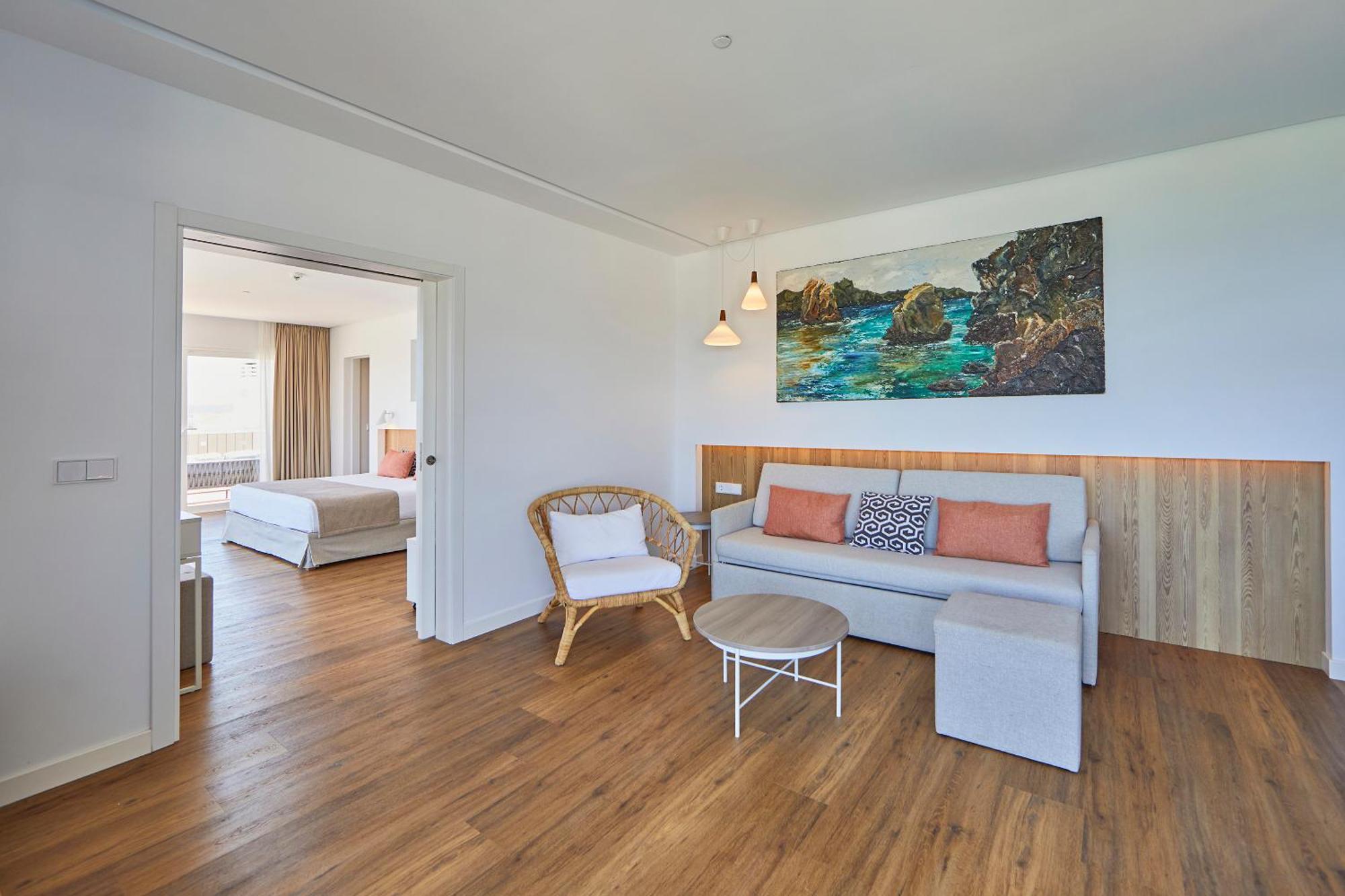 Aparthotel Ponent Mar 4*